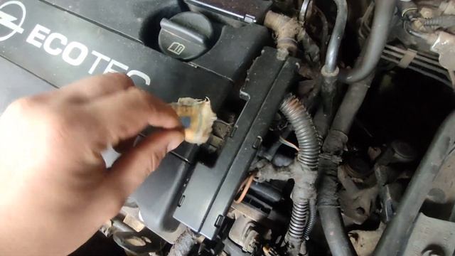 Ремонт троса коробки передач Трос слетает механической коробки передач Не включить (OPEL VECTRA С) смотреть онлайн