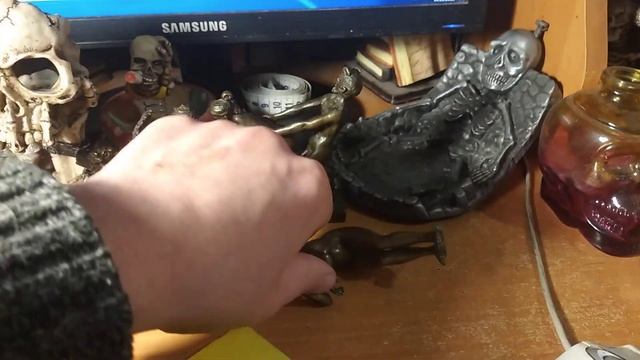 Чёртофилия и черепомания. Выпуск 29. Бронзовая композиция Сатир и коза. Когда рядом нет нимфы. смотреть онлайн