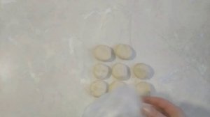 Лепёшка пита на сковороде.