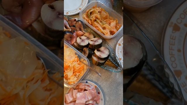 Очень вкусный обед на скорую руку. #family #travel #vlog #еда #картошка #селёдка