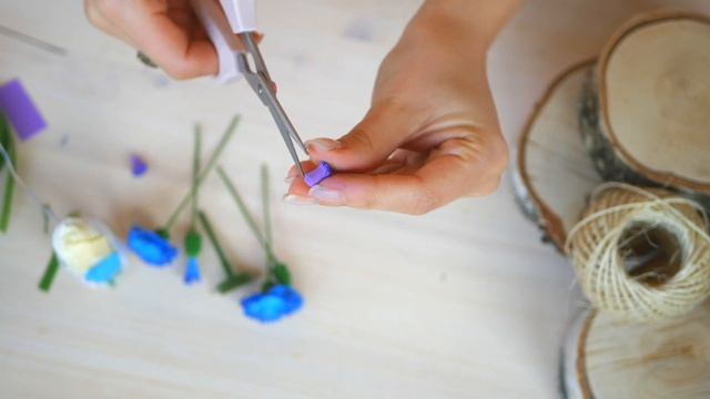 Brooch with cornflowers from foamiran / Брошка с васильками из фоамирана DIY Tsvoric