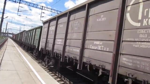 ТЭП70-0412 и ВЛ80С-2623/1698 (07.06.2015г._12ч.34мин.) смотреть онлайн