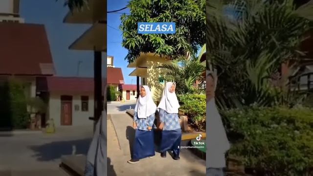 #kece juga seragam sekolahnya BM