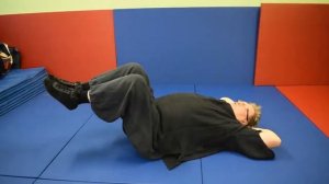 Энергогимнастика для позвоночника. Упражнение "Дракон играющий с хвостом"