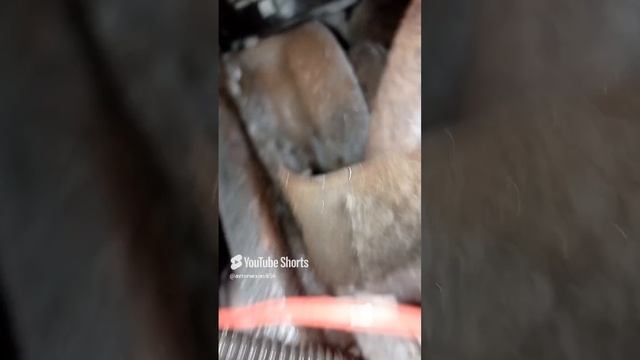 Не заводится автомобиль.🤣🤣🤣...а запчастей то не хватает...🤣🤣🤣mp4