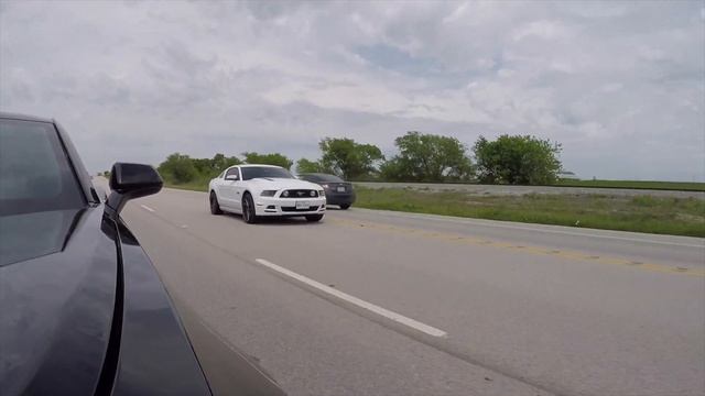 FBO 5.0 vs FBO CAMARO SS $50 Dollar Roll Race смотреть онлайн