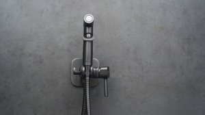 Смесители с гигиеническим душем SOLO