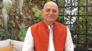 Мадан Катария ( Madan Kataria ) - основатель Йоги смеха