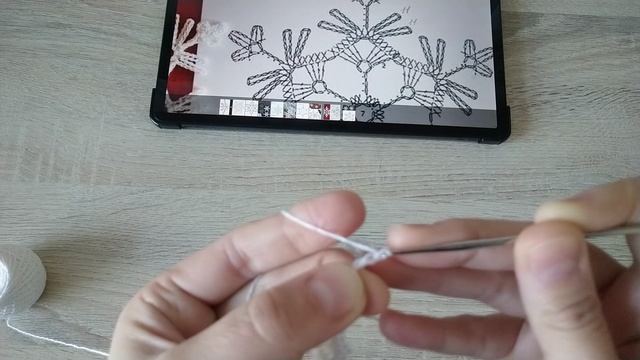 Снежинка 2  крючком Ажурные снежинки