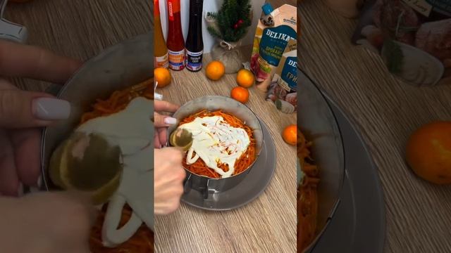 🥙 Быстрый салат с копчёной курочкой
#салаты #наНовыйГод