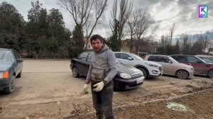 В Аршинцево приводят в порядок тротуары, разрушенные во время строительных работ