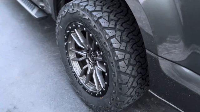 VENOM POWER: Terra Hunter X/T Best Tire for the Money смотреть онлайн