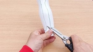 Ветряк из пластиковой бутылки от йогурта своими руками. Как избавиться от птиц и кротов.