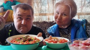 Обжор - суп гороховый с курицей на огне | Мукбанг - фруктовый салат