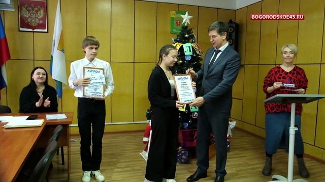 Стартуй  в БУДУЩЕЕ с ОМЗ