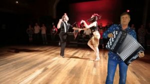 Песня"ТЁЩА ДАЙ, ДАЙ НА МАШИНУ" Сергей Анацкий