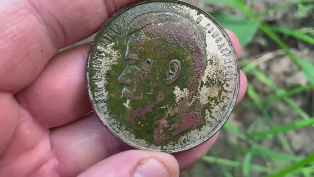 КОП ПО ВОЙНЕ! АРТЕФАКТ ИМПЕРИИ НА НЕМЕЦКИХ ПОЗИЦИЯХ И ДРУГИЕ НАХОДКИ! смотреть онлайн