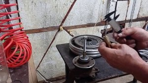 Как вынуть подшипник из глухого отверстия.