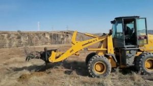 Демонстрация возможностей фронтального погрузчика LONKING CDM932N Часть 1