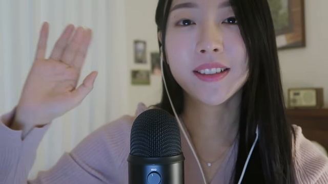 Nukku ASMR. Тихий голос, звуки рта, движения рук, слова на корейском и японском языках.