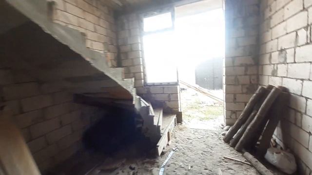 2-х этажный дом в посёлке Ленинкент по ул. Гаджи Акаева