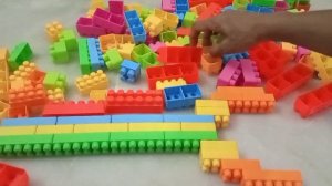 Амбарный ключик - Развивающие игры для детей! Играем в кубики лего - Увлекательная игра в Lego ASMR