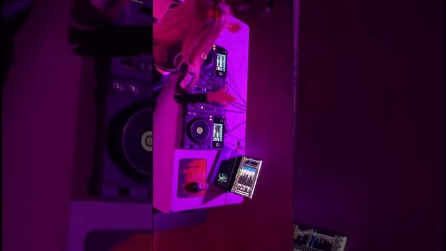 + = бесконечная любовь. В видео 2 меня смотреть онлайн