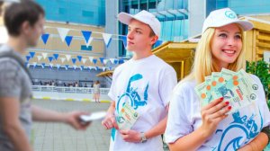 Раздача листовок от Фасад Медиа Групп