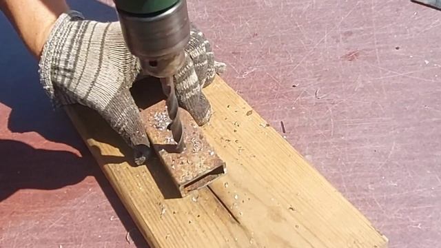 Ни в коем случае не выбрасывайте старый диск от циркулярки Из него получится очень нужная самоделка смотреть онлайн