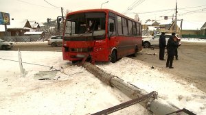 (Рыбинск-40) ВЫЛЕТЕЛА ЧЕРЕЗ ЛОБОВОЕ СТЕКЛО