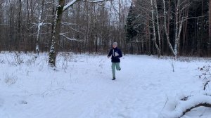 Ежедневная беговая тренировка в лесу || Подготовка к Казанскому марафону 2025 :)