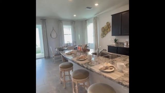 North Park Isle Plant City, Lantana Model смотреть онлайн