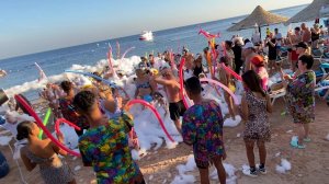 Пенная вечеринка на пляже отеля  Island View Resort (Ex. Sunrise Island View Resort) 5*