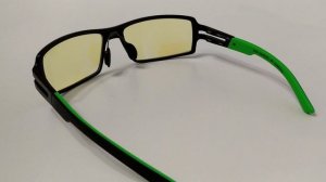 Обзор очков Razer RPG Onyx. Сохраняют зрение!