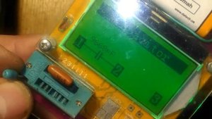 Для начинающих. Термодатчик для кулера.