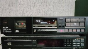 Akai GX R70 кассетная дека с анализатором спектра и кучей полезных опций
