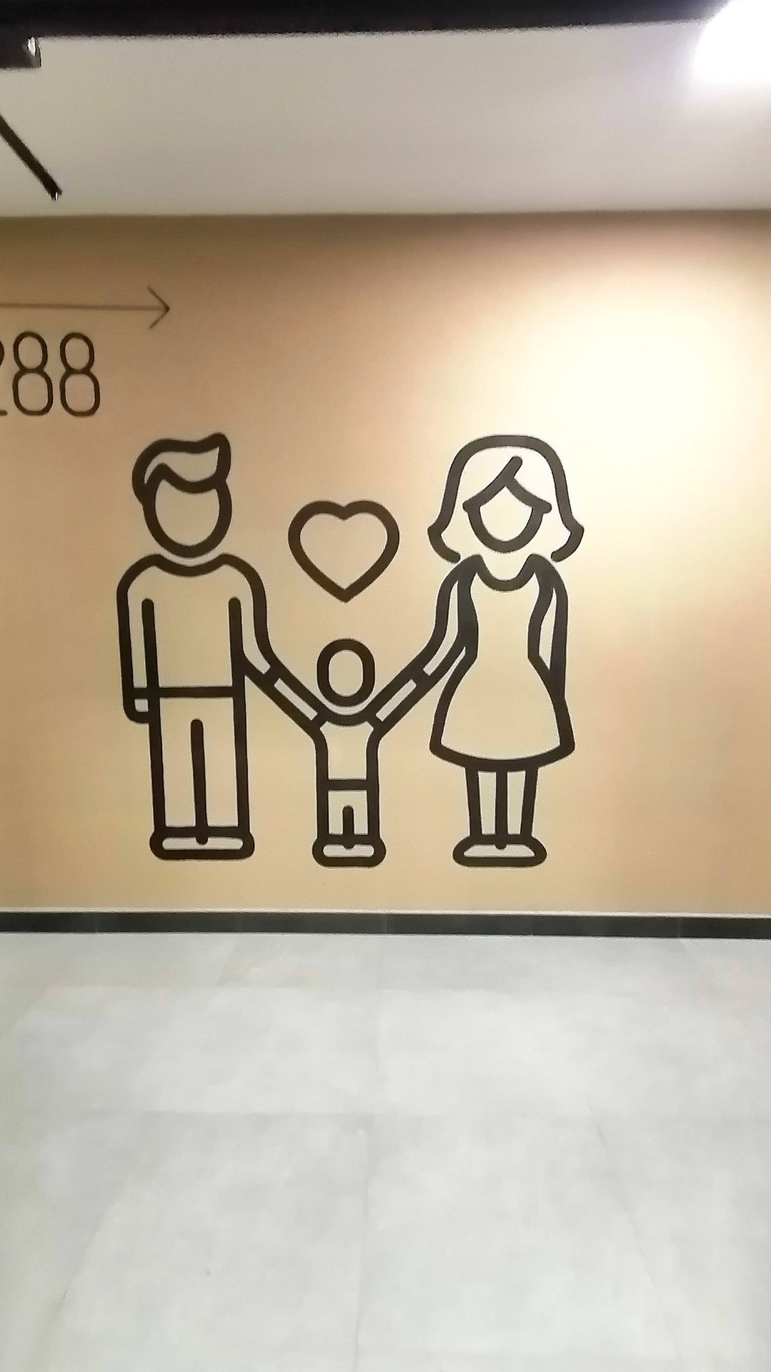 Продажа Квартиры с ремонтов в ЖК Фамилия