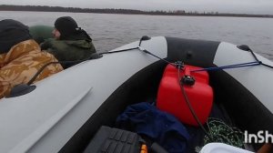 Закрыл сезон по спиннингу. Помощь на воде. Извиняюсь немного 18+