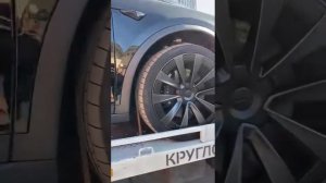 ➕1⃣  Новая Tesla Model X Plaid отправляется к своему счастливому обладателю в Санкт-Петербург ✨