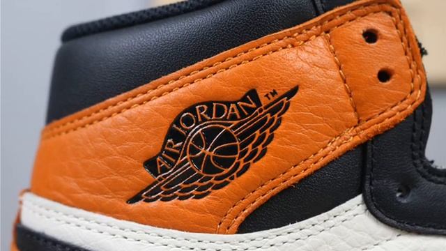 GD 2nd Jordan 1 Retro Shattered Backboard смотреть онлайн
