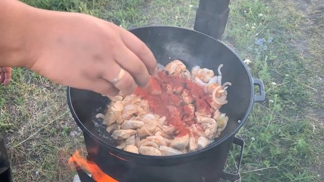 ПАПРИКАШ в Казане на костре. Венгерская кухня.