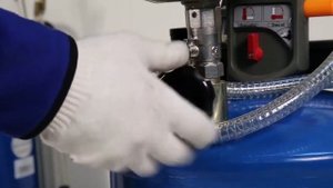 Установка для сбора отработавшего масла Nordberg 2379-C, маслосборник | Шиномонтажное оборудование