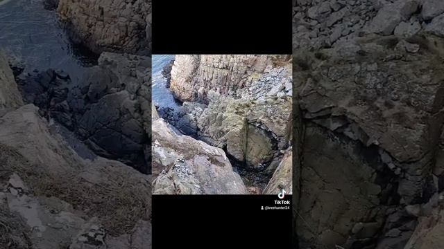 Massive Epic Cliff Rope Swing With Floating Anchor! 🤘