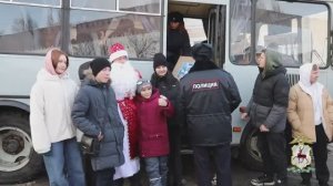 Нижегородские полицейские передали детям коллег из Донецкой Народной Республики новогодние подарки