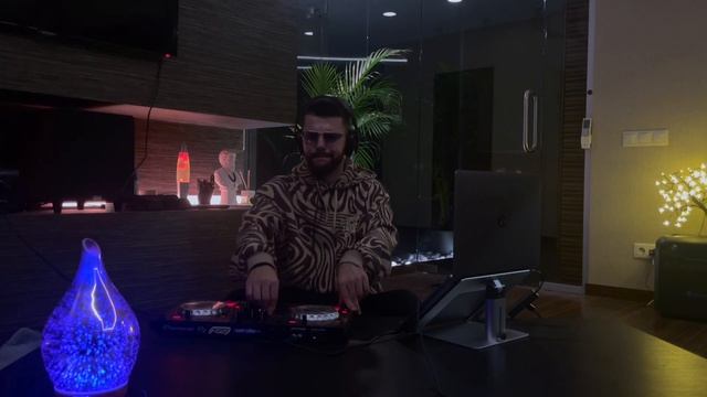 Canopica : Tribal house mix [Tech house/Oriental music] смотреть онлайн