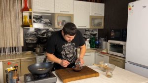 Весь секрет в соусе: Куриные КРЫЛЫШКИ ПО-ШАНХАЙСКИ.