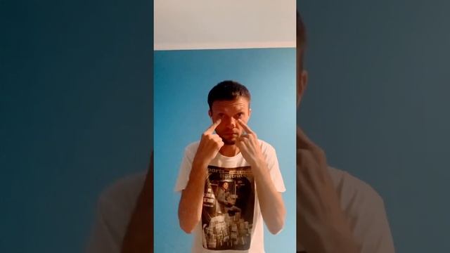 Опасная ошибка в уклонах и нырках - смотреть в пол. Ведь так можно пропустить самое интересное! ☺️