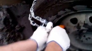 Установка по одному браслету Гризли (Grizli) на каждое ведущее колесо