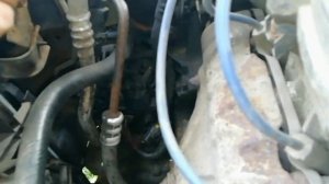 Лампа зарядки горит, а если дать газу то гаснет. Ремонт своими руками.