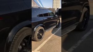 Новый Mercedes-Benz GLE S63 AMG отправляется к своему счастливому владельцу